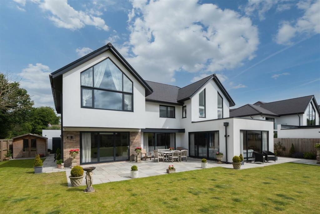 Additional property image - An outstanding and individually designed detached family home in Hartford