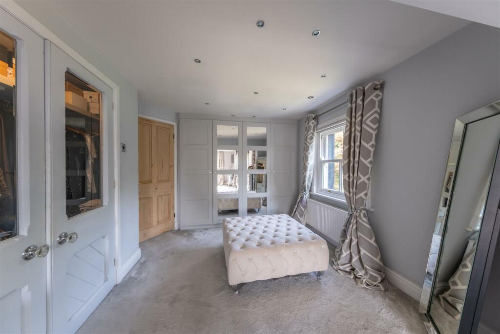 Additional property image - An immaculately presented and updated detached family home in Sandiway