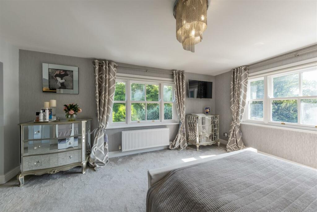 Additional property image - An immaculately presented and updated detached family home in Sandiway
