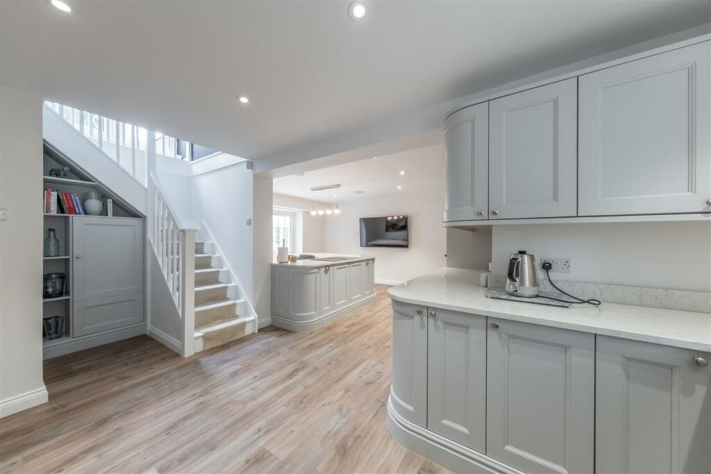 Additional property image - School Lane, Bunbury