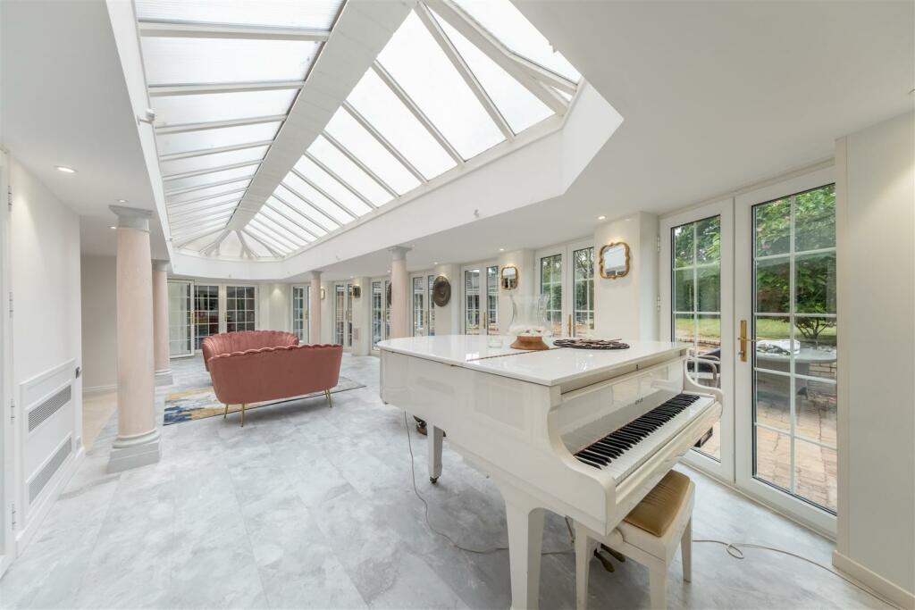 Additional property image - School Lane, Bunbury