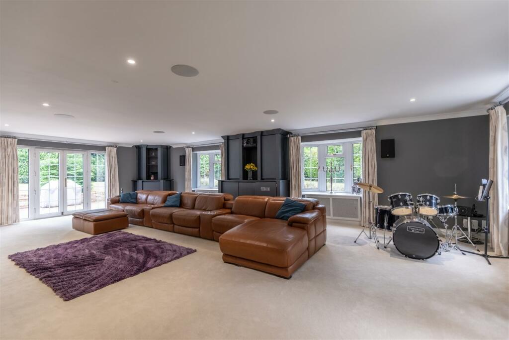 Additional property image - School Lane, Bunbury