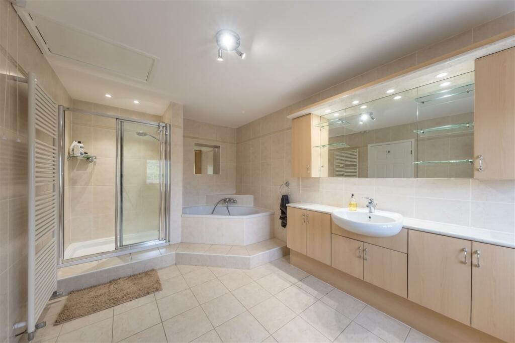 Additional property image - School Lane, Bunbury