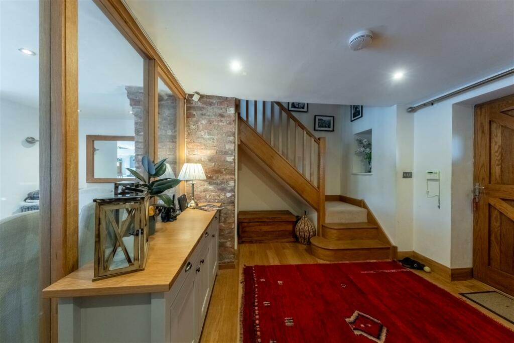 Additional property image - Long Lane, Calveley