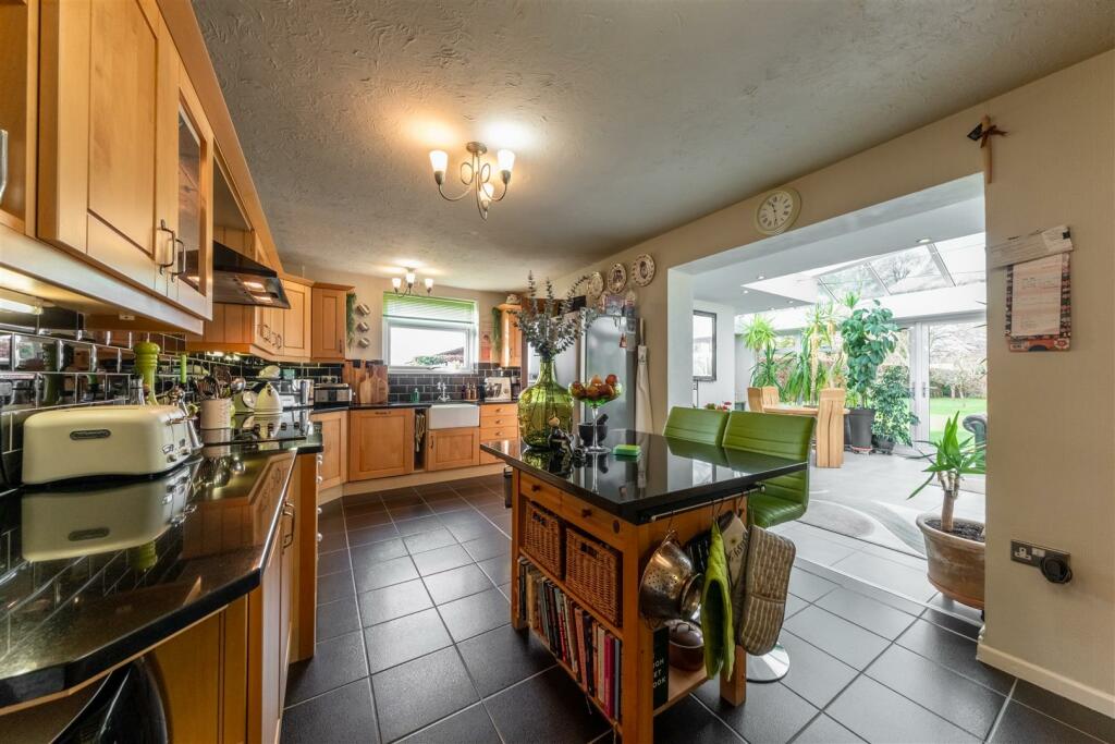 Additional property image - Torr Rise, Tarporley