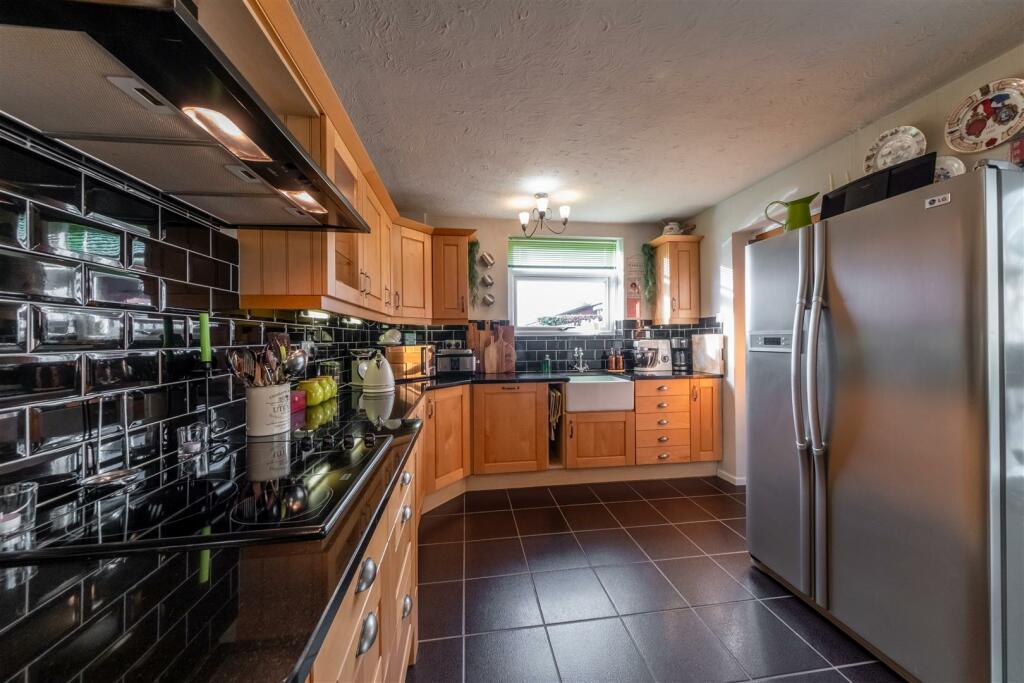 Additional property image - Torr Rise, Tarporley