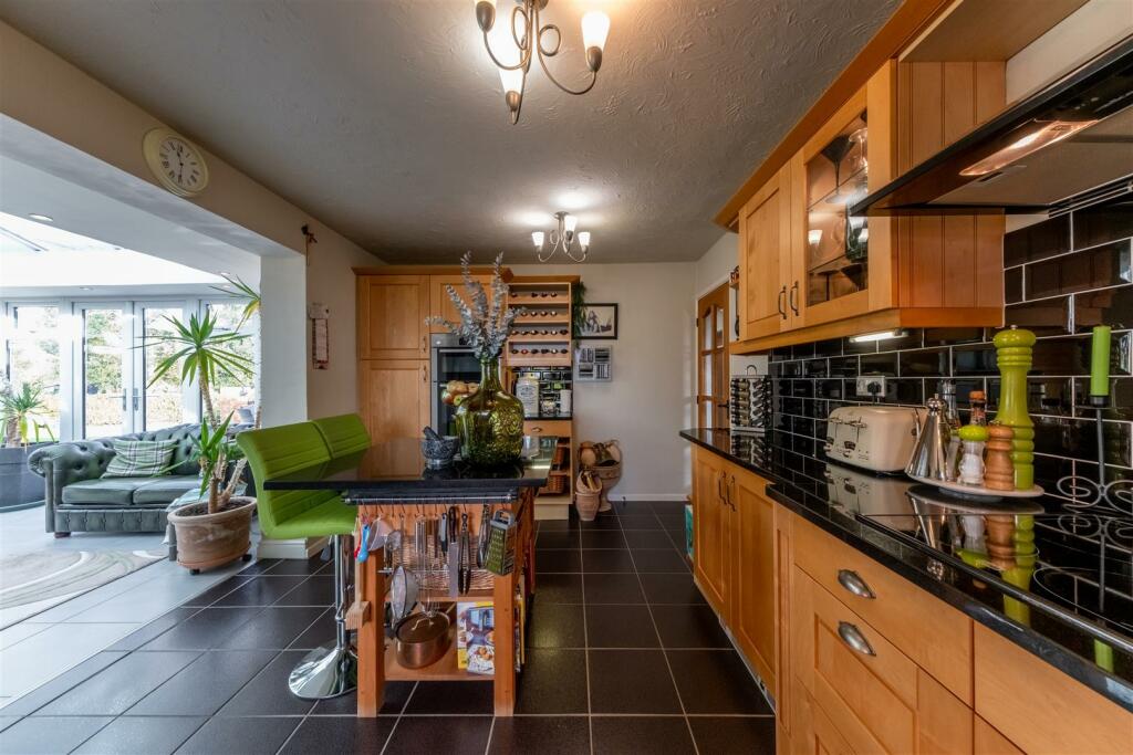 Additional property image - Torr Rise, Tarporley