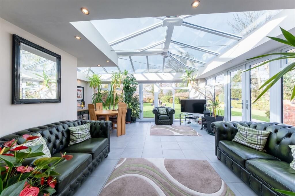 Additional property image - Torr Rise, Tarporley