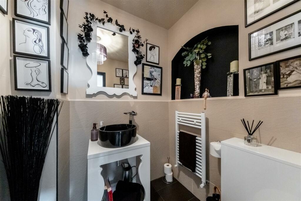 Additional property image - Torr Rise, Tarporley