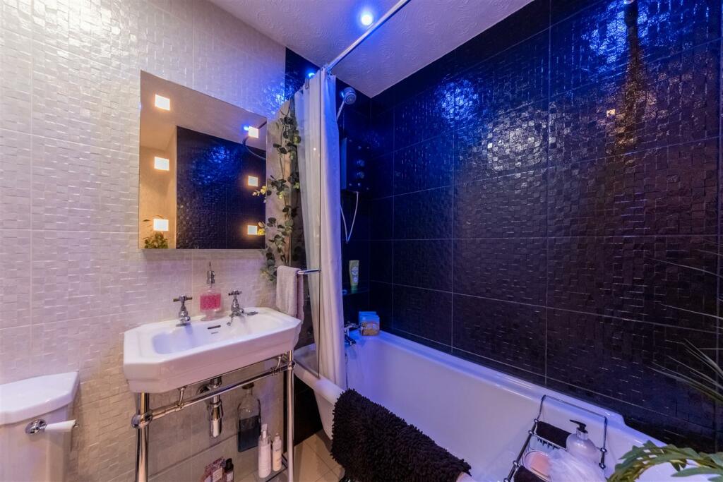 Additional property image - Torr Rise, Tarporley