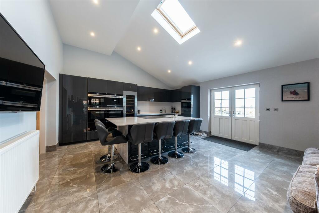 Additional property image - Cholmondeston Road, Calveley