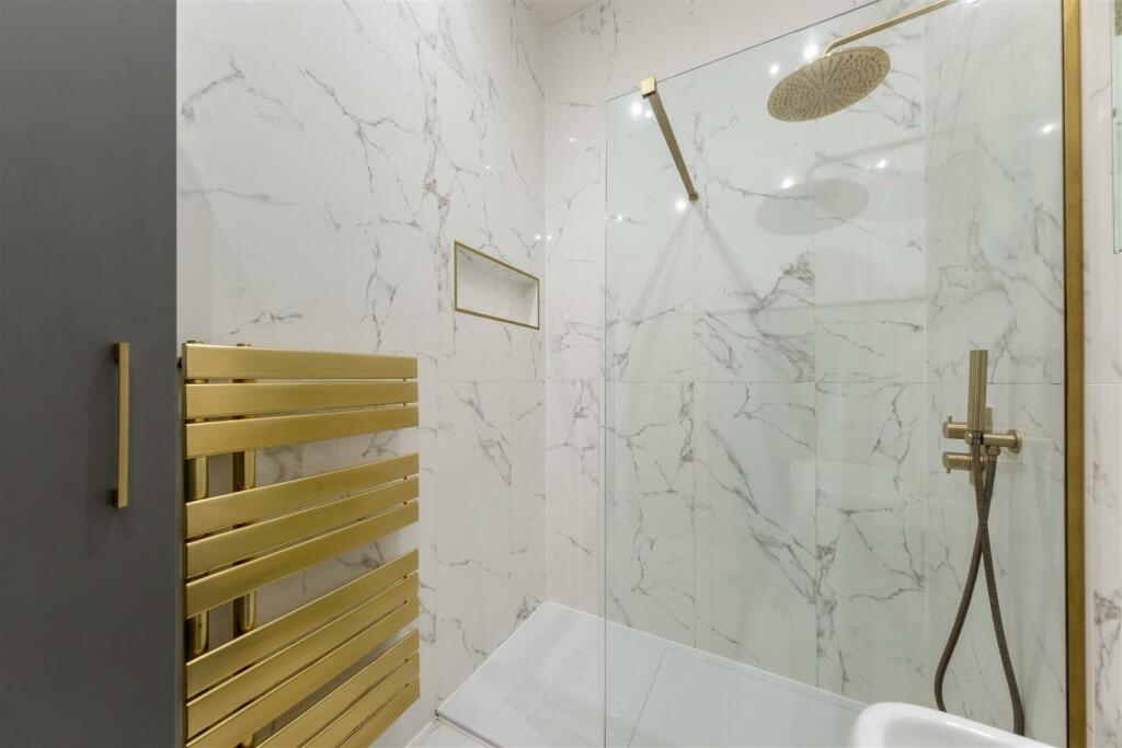 Additional property image - Cholmondeston Road, Calveley