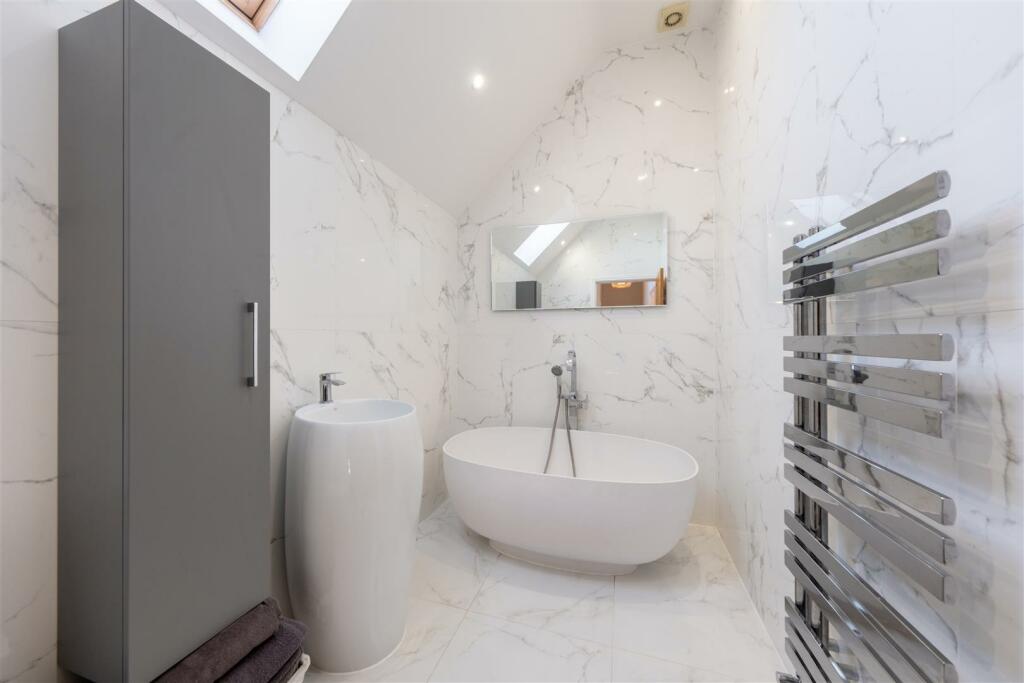 Additional property image - Cholmondeston Road, Calveley