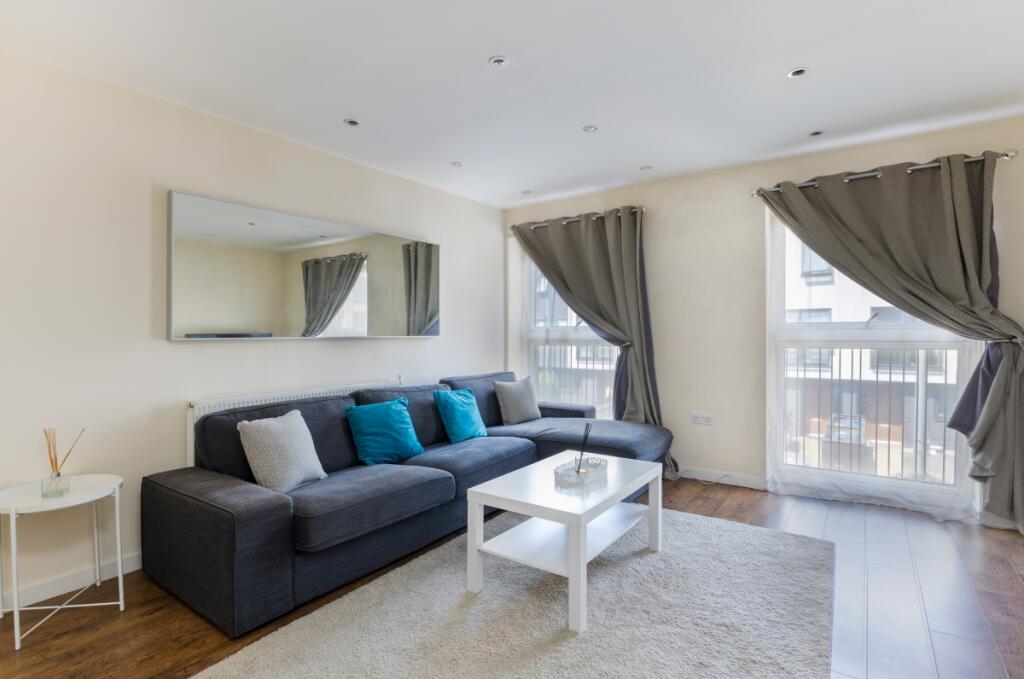 Main image of property: Hitchin Lane Stanmore HA7