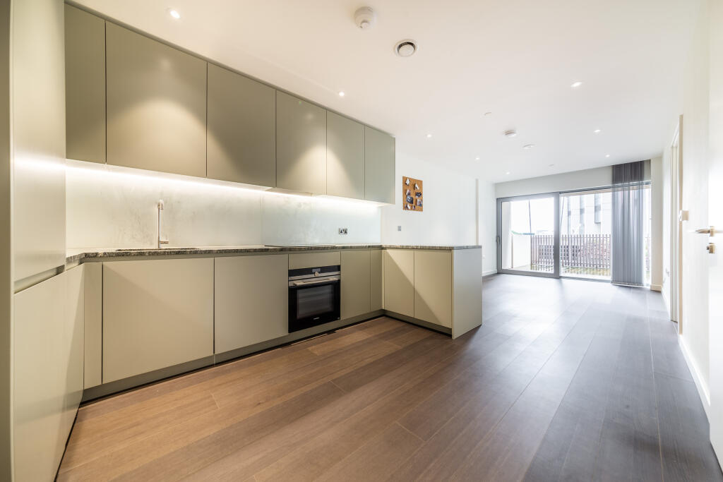 Main image of property: Upper Riverside, 10 Cutter Lane, London, SE10