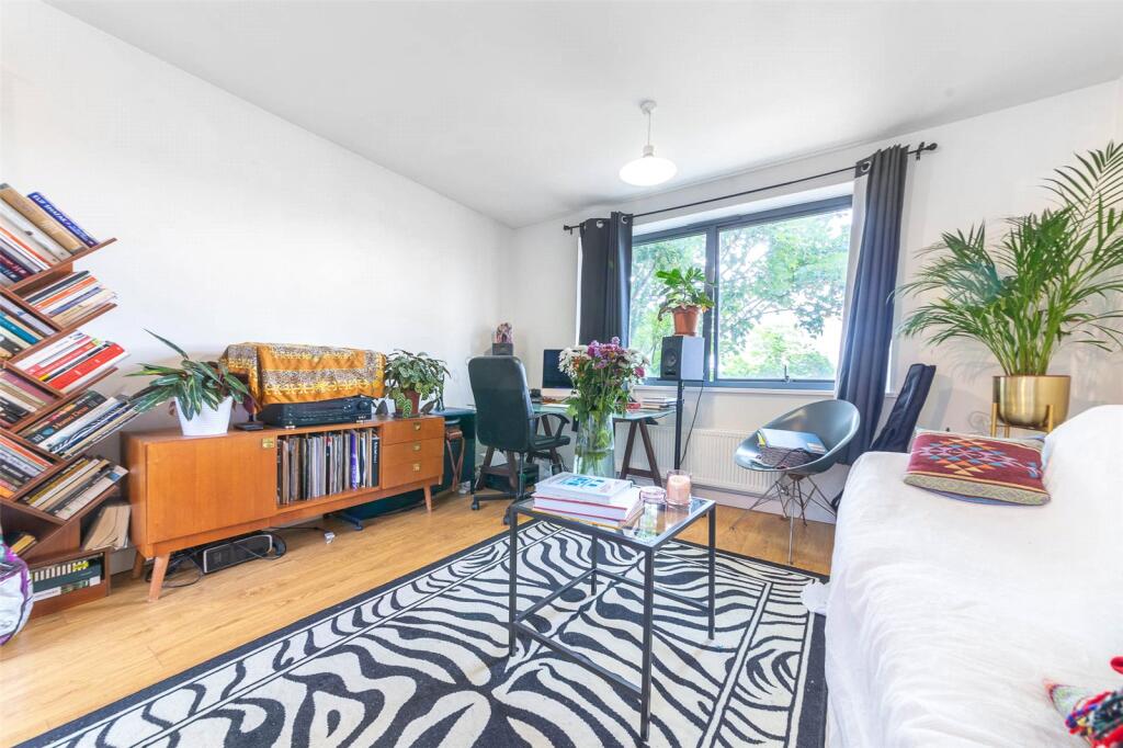 Main image of property: New Cross Road, London, SE14