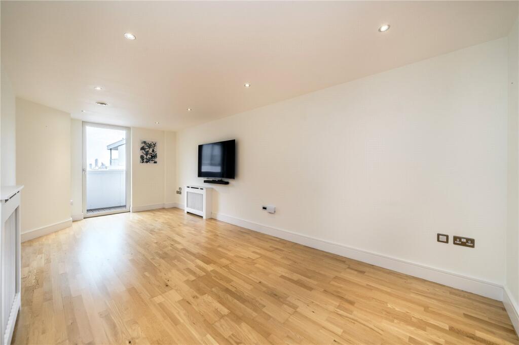 Main image of property: Jubilee Court, 20 Victoria Parade, London, SE10