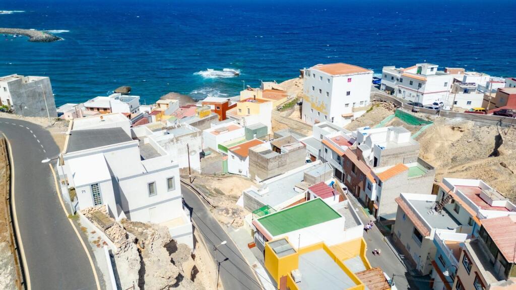 Main image of property: Canary Islands, Tenerife, Arico