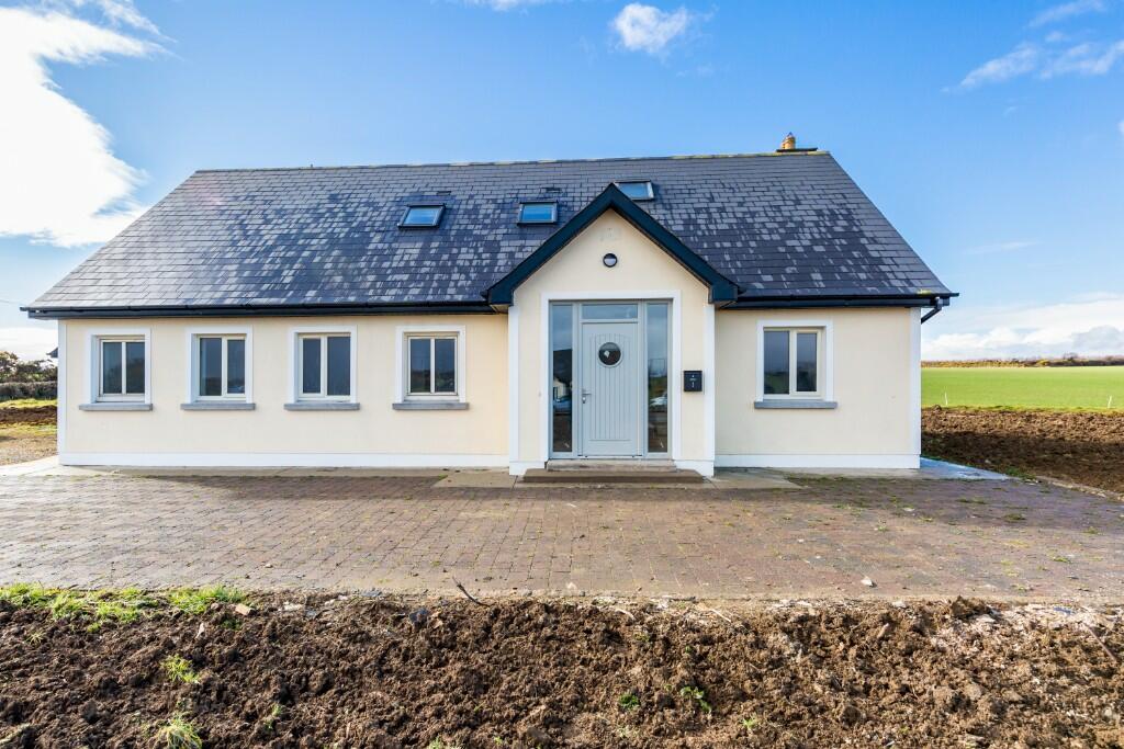 4 bedroom detached house for sale in Fethard, Wexford, Ireland