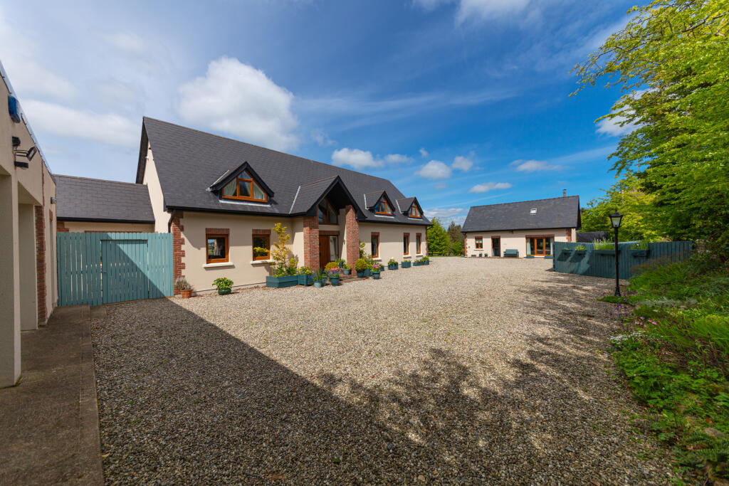 6 bedroom detached house for sale in Campile, Wexford, Ireland