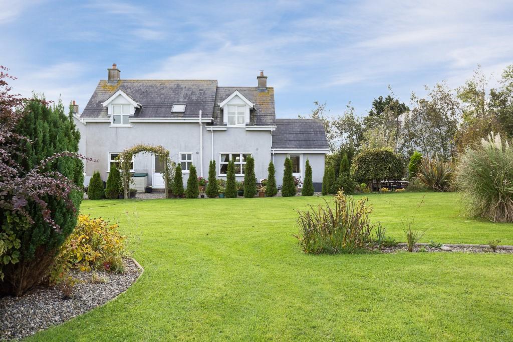 3 bedroom detached bungalow for sale in Ramsgrange, Wexford, Ireland