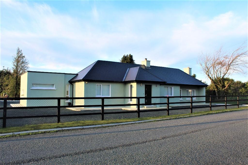 4 bedroom detached house for sale in Rosslare, Wexford, Ireland