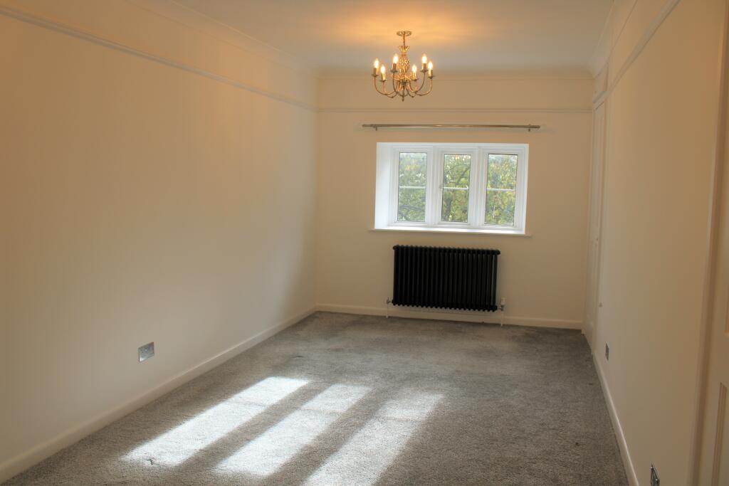 Additional property image - Tintinhull, Somerset