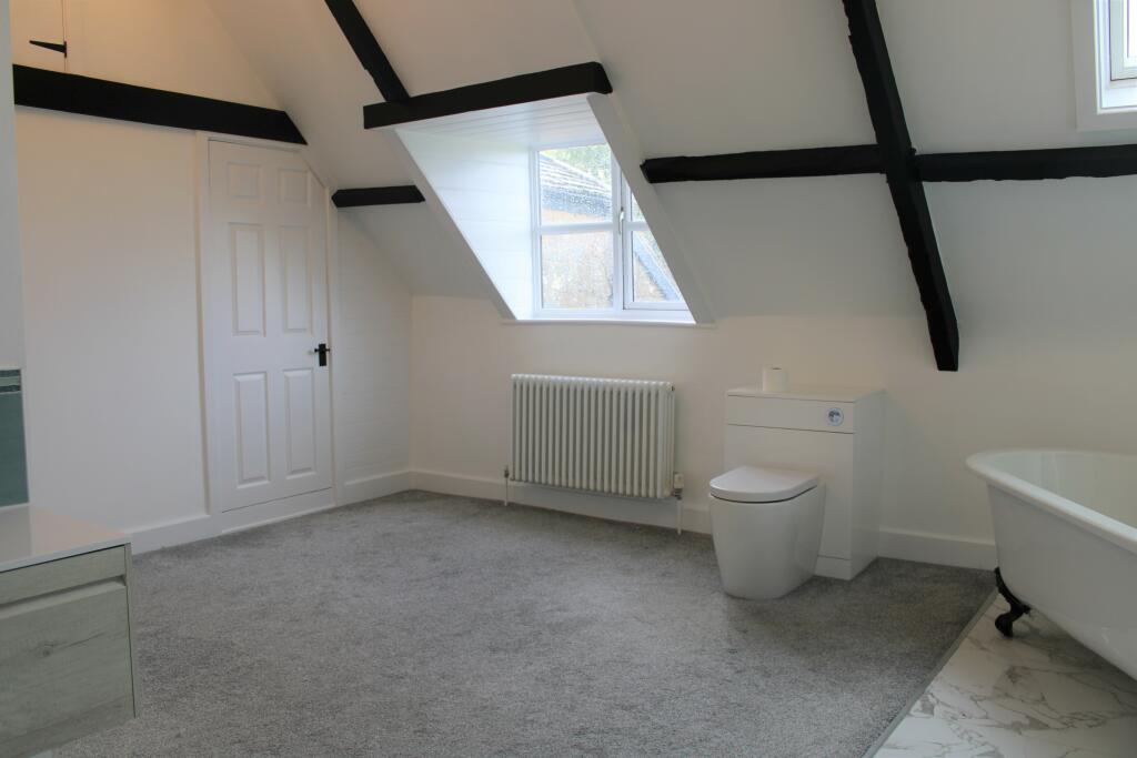 Additional property image - Tintinhull, Somerset