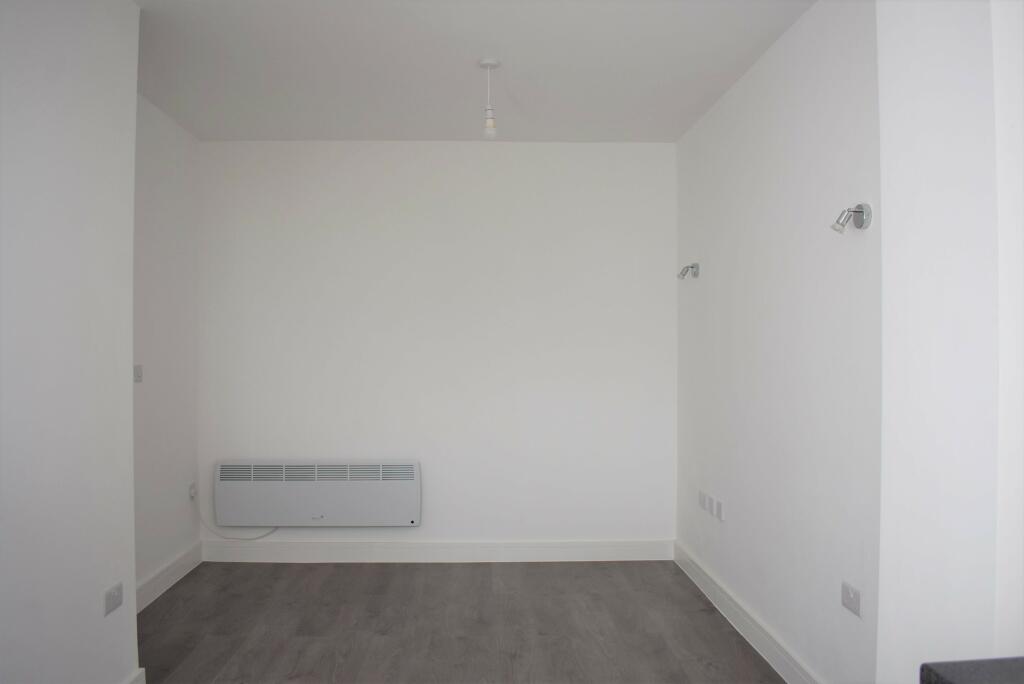 Additional property image - Central Yeovil, Somerset