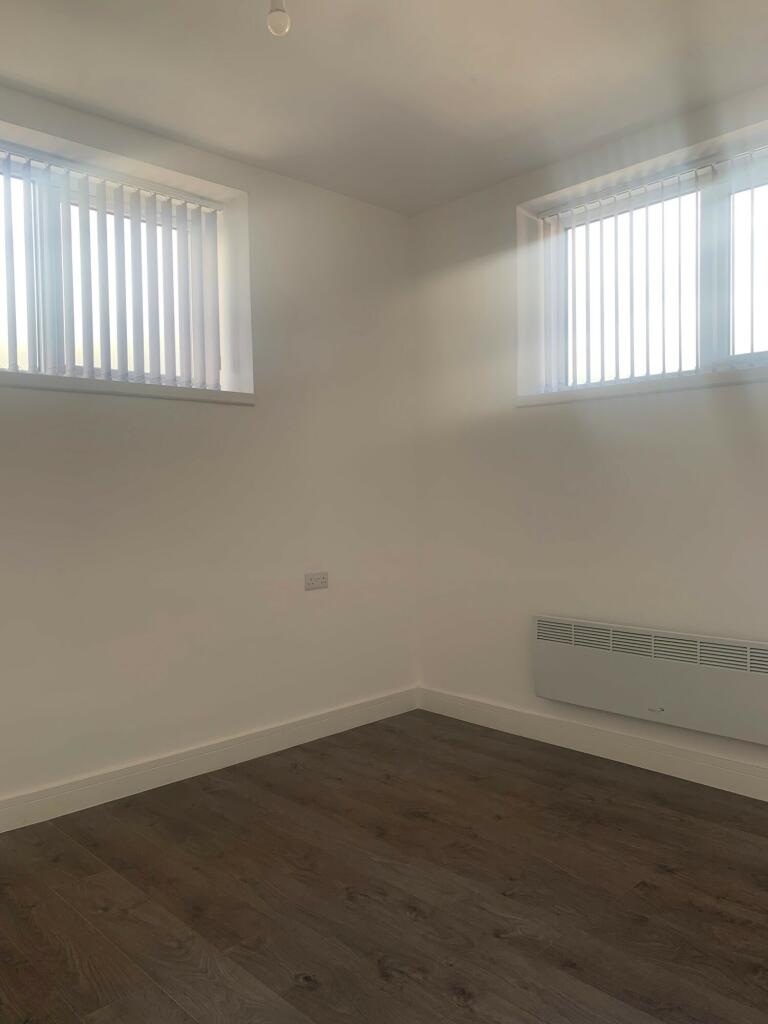 Additional property image - Central Yeovil, Somerset