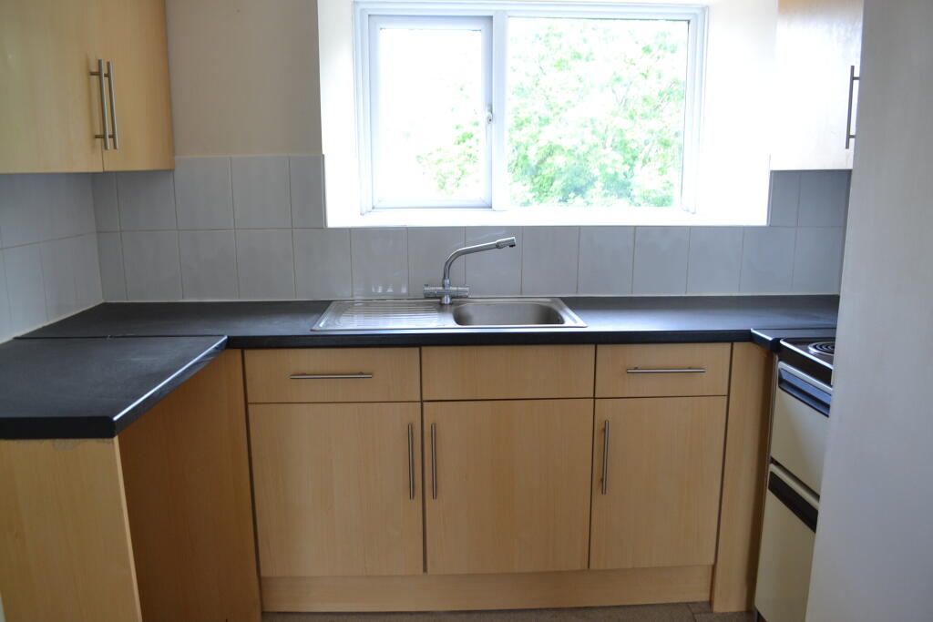 Additional property image - Central Yeovil, Somerset