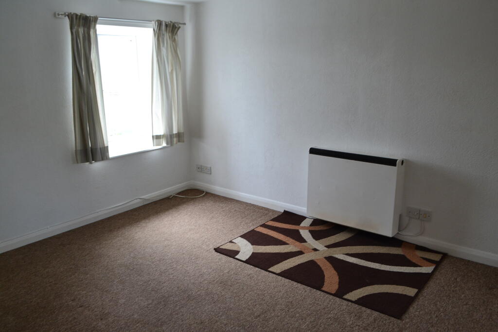 Additional property image - Central Yeovil, Somerset