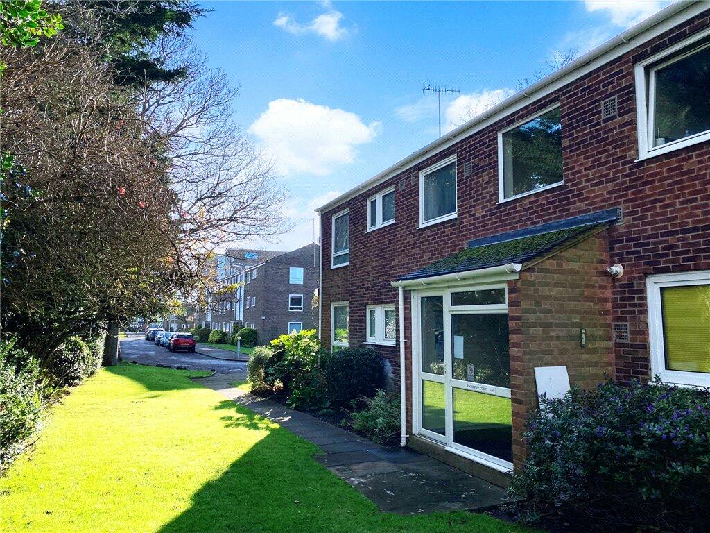 2 bedroom apartment for sale in Rochester Court, Pevensey Garden