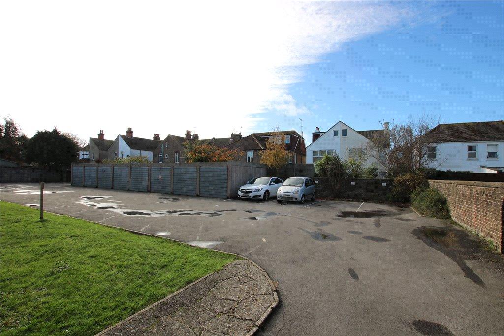 1 bedroom apartment for sale in Downview Road, Worthing, West Sussex, BN11