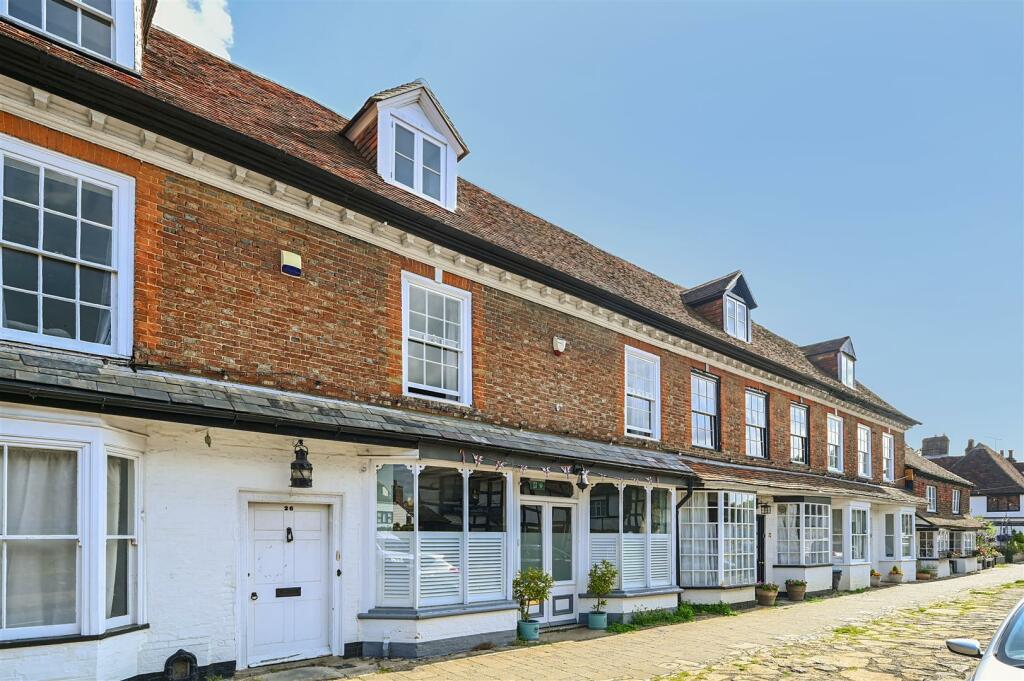 Main image of property: High St, Biddenden