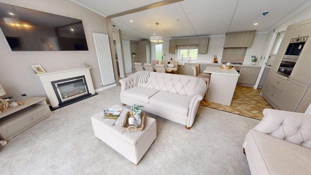 Main image of property: Oakwood Retreat Country Park