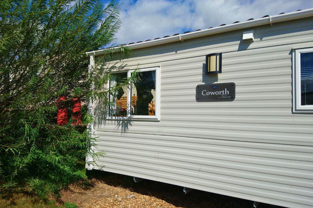 Main image of property: Eastern Beach Holiday Park