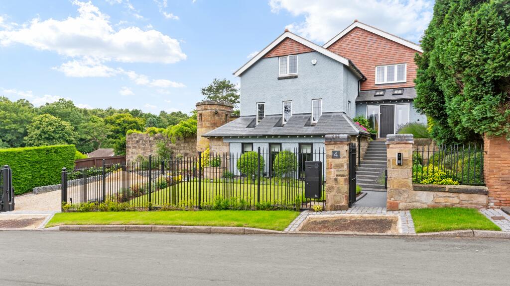 Main image of property: The Moorlands, Four Oaks Park