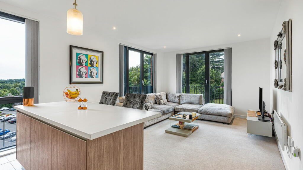 Additional property image - King Edwards Square, Sutton Coldfield, B73 6AQ