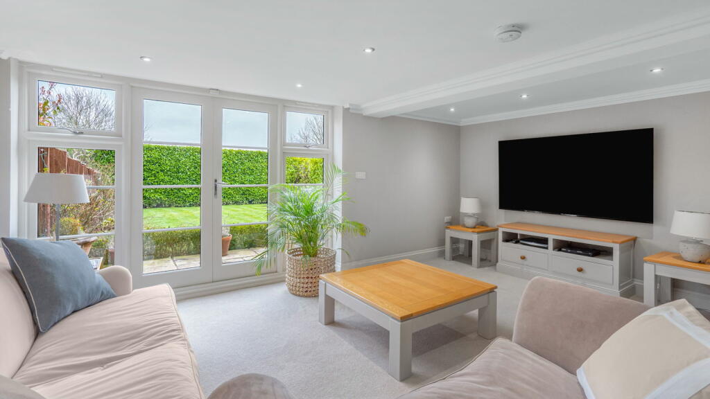 Additional property image - Victoria Road, Sutton Coldfield, B72 1SN