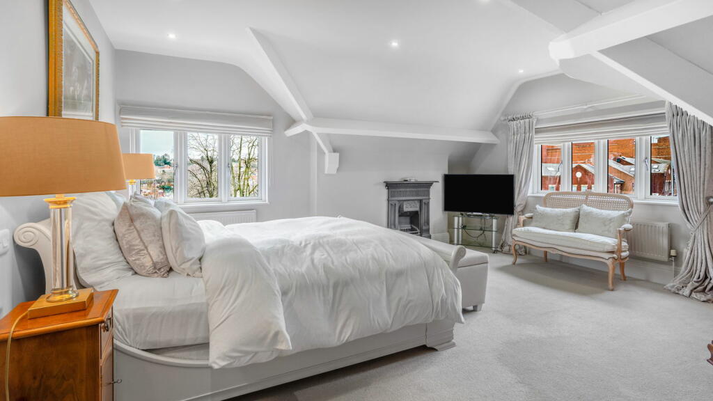 Additional property image - Victoria Road, Sutton Coldfield, B72 1SN