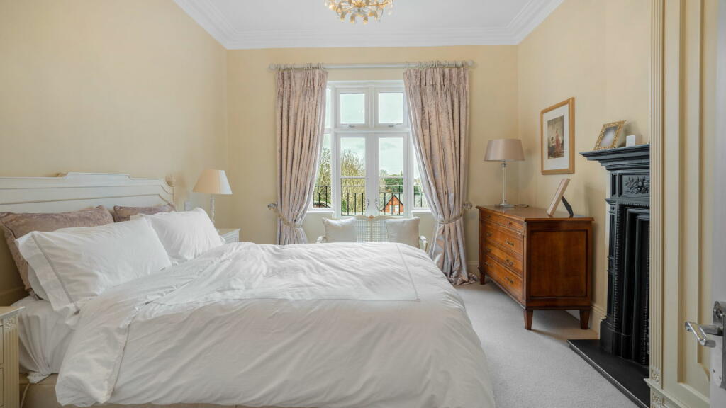 Additional property image - Victoria Road, Sutton Coldfield, B72 1SN
