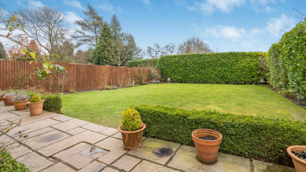 Additional property image - Victoria Road, Sutton Coldfield, B72 1SN