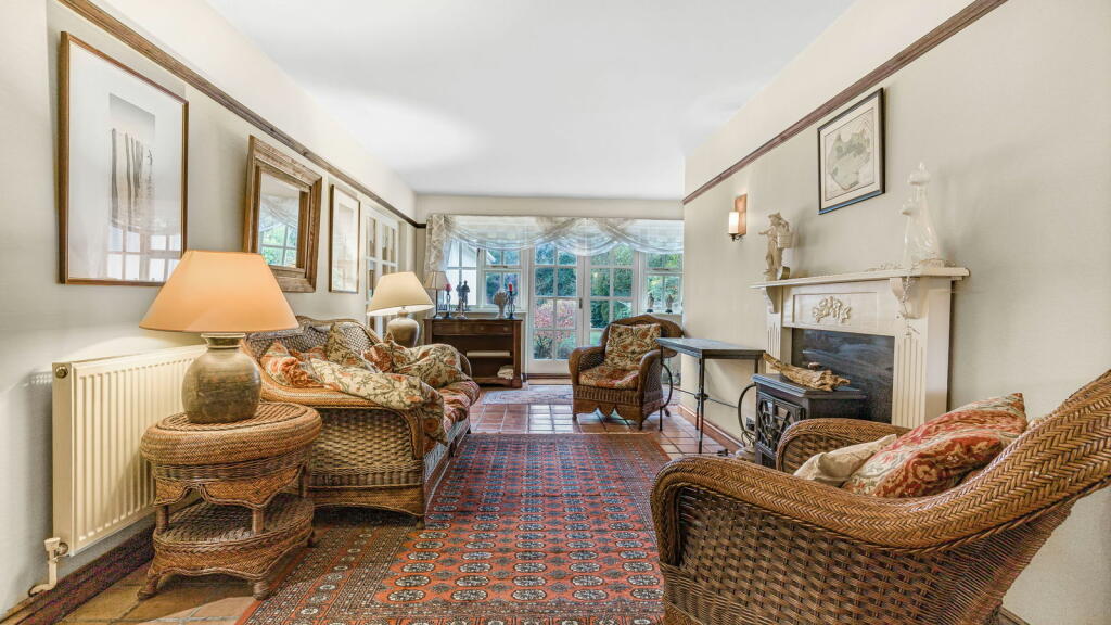 Additional property image - Newick Avenue, Little Aston, Sutton Coldfield, B74 3DA