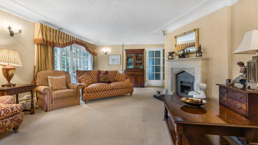 Additional property image - Newick Avenue, Little Aston, Sutton Coldfield, B74 3DA