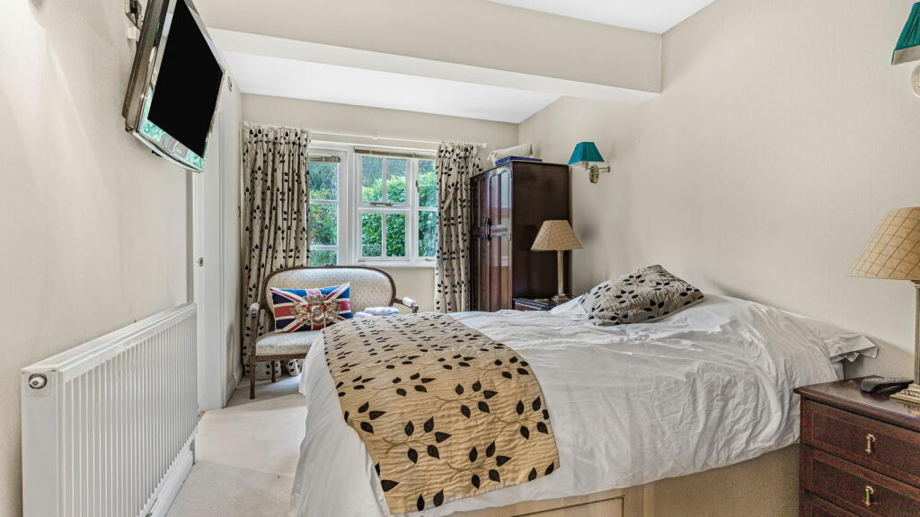 Additional property image - Newick Avenue, Little Aston, Sutton Coldfield, B74 3DA