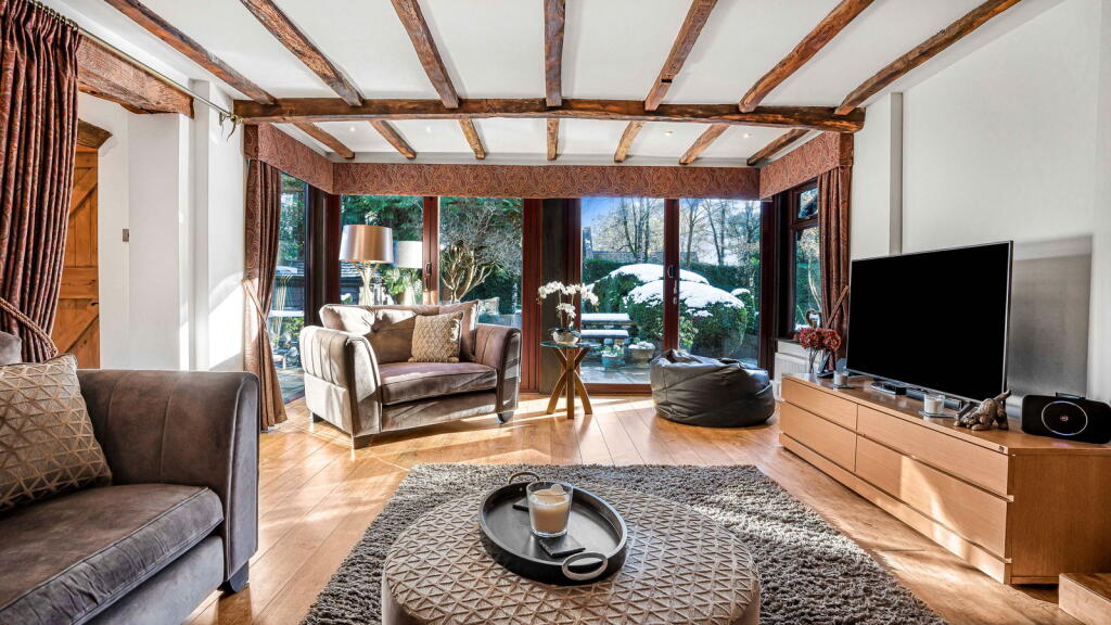 Additional property image - Hartopp Road, Four Oaks Park
