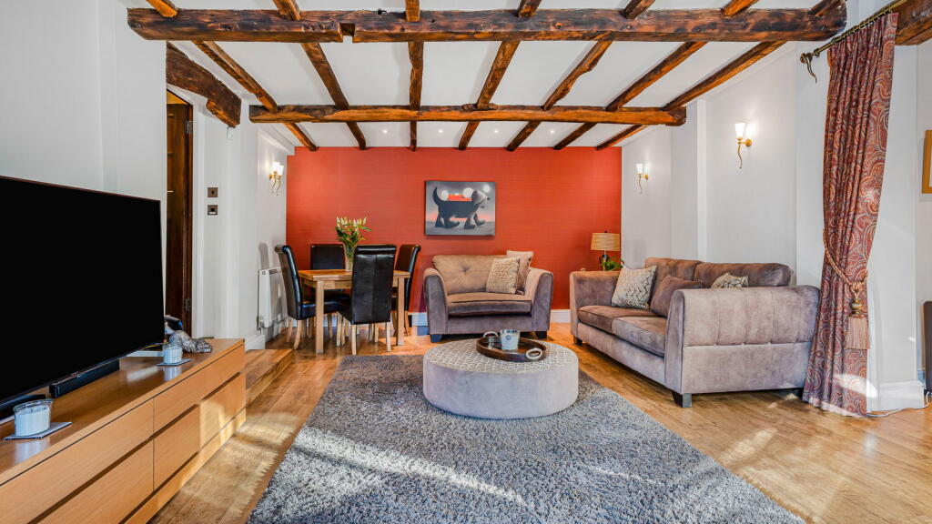Additional property image - Hartopp Road, Four Oaks Park