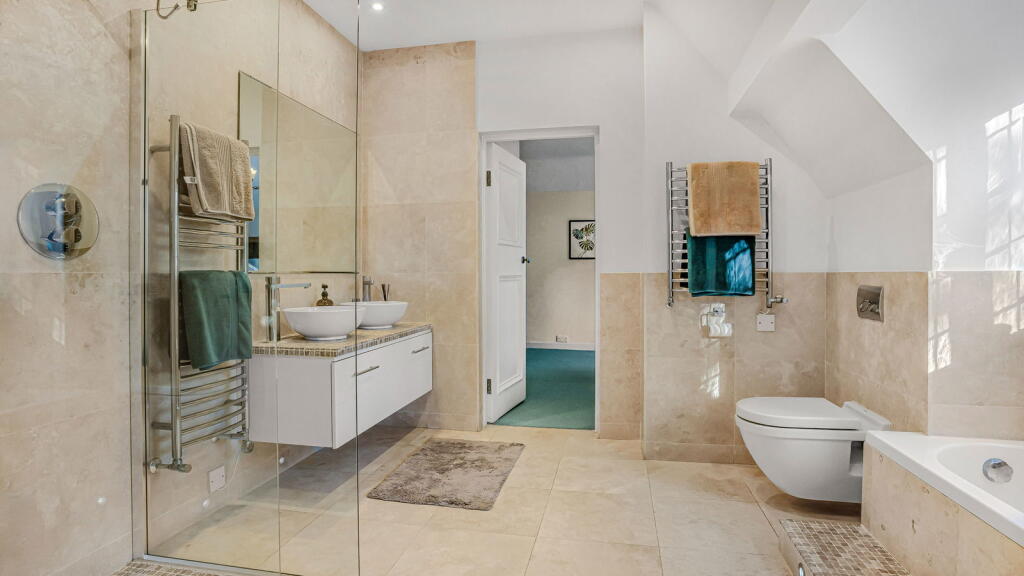 Additional property image - Hartopp Road, Four Oaks Park
