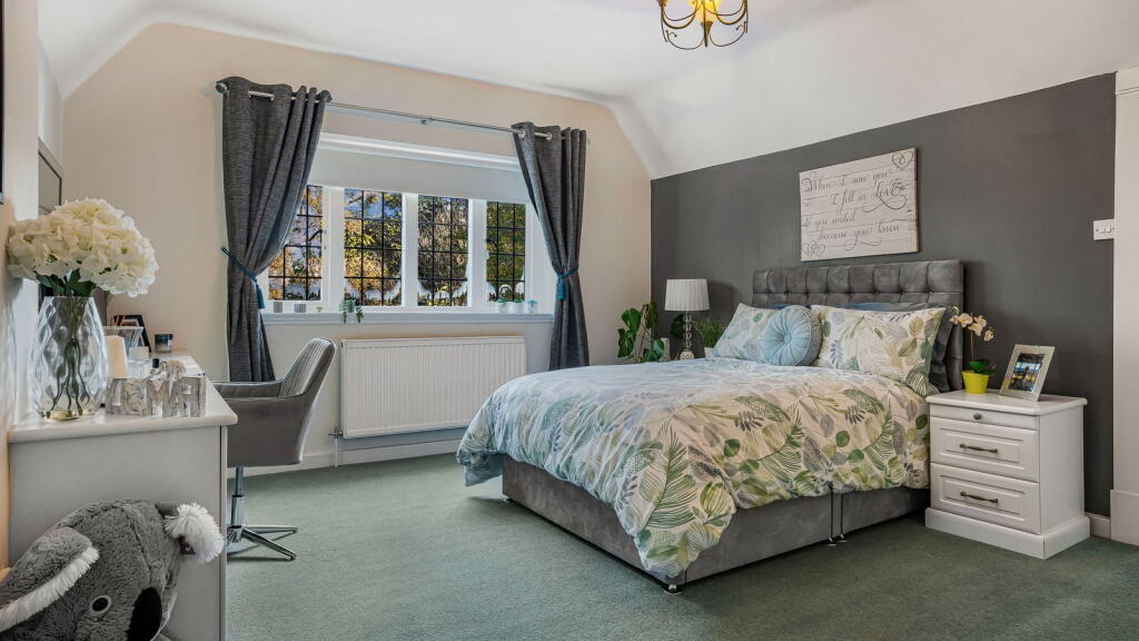 Additional property image - Hartopp Road, Four Oaks Park
